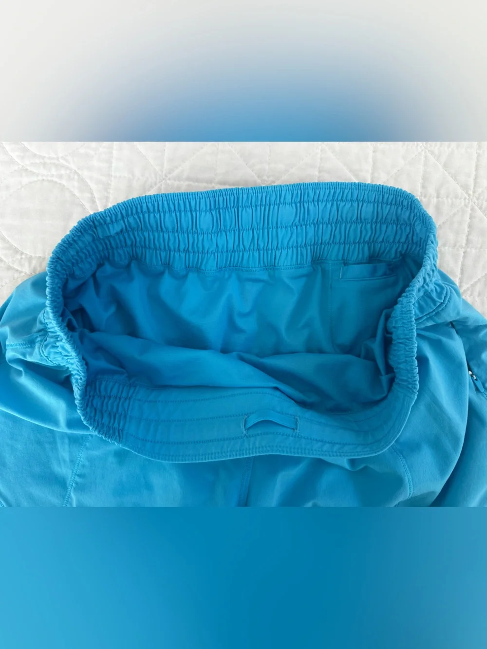 Lululemon Hotty-Hot High-Rise Lined Shorts 4” Bright Turquoise Blue